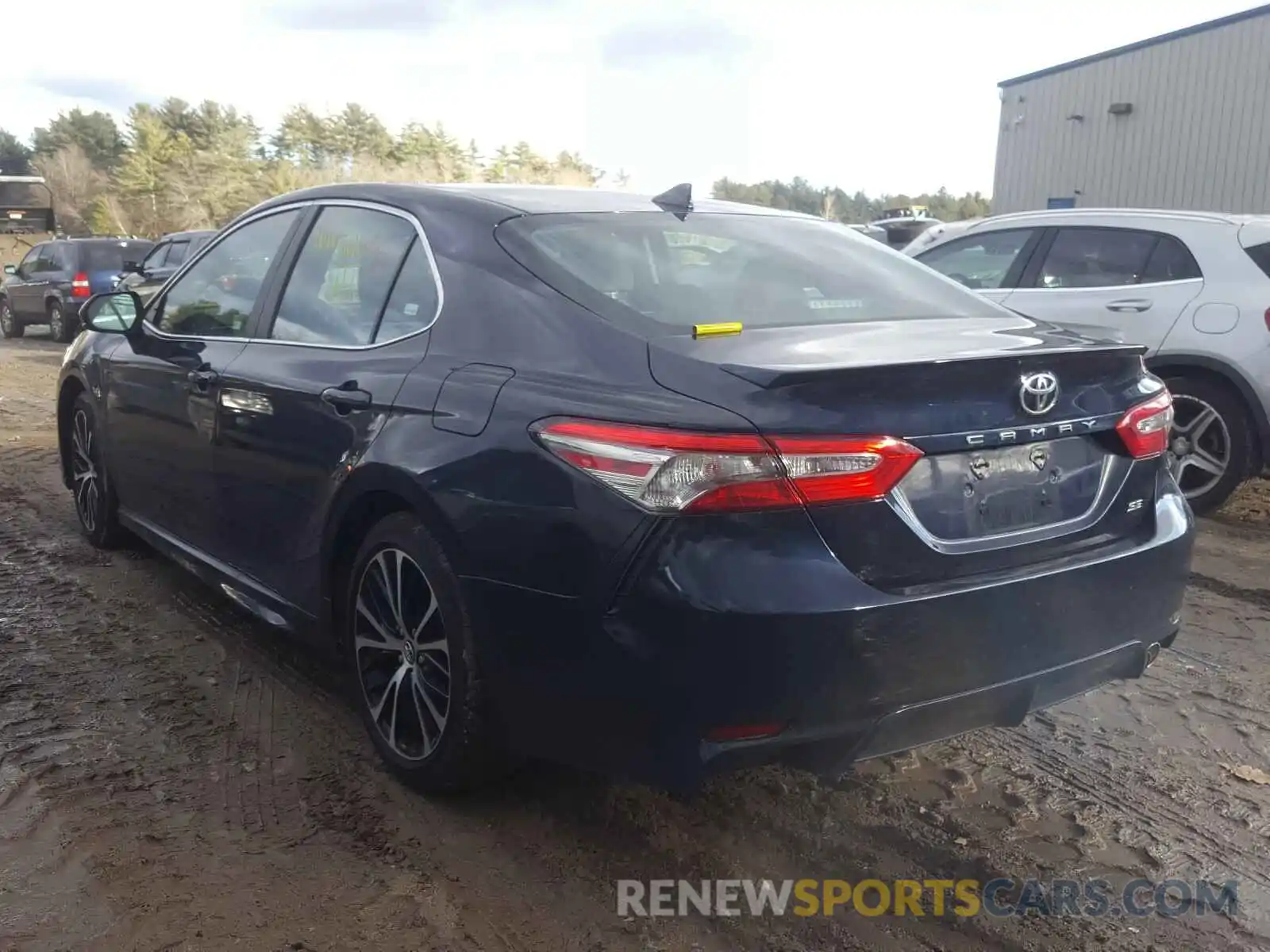 3 Photograph of a damaged car 4T1B11HK2KU235217 TOYOTA CAMRY 2019