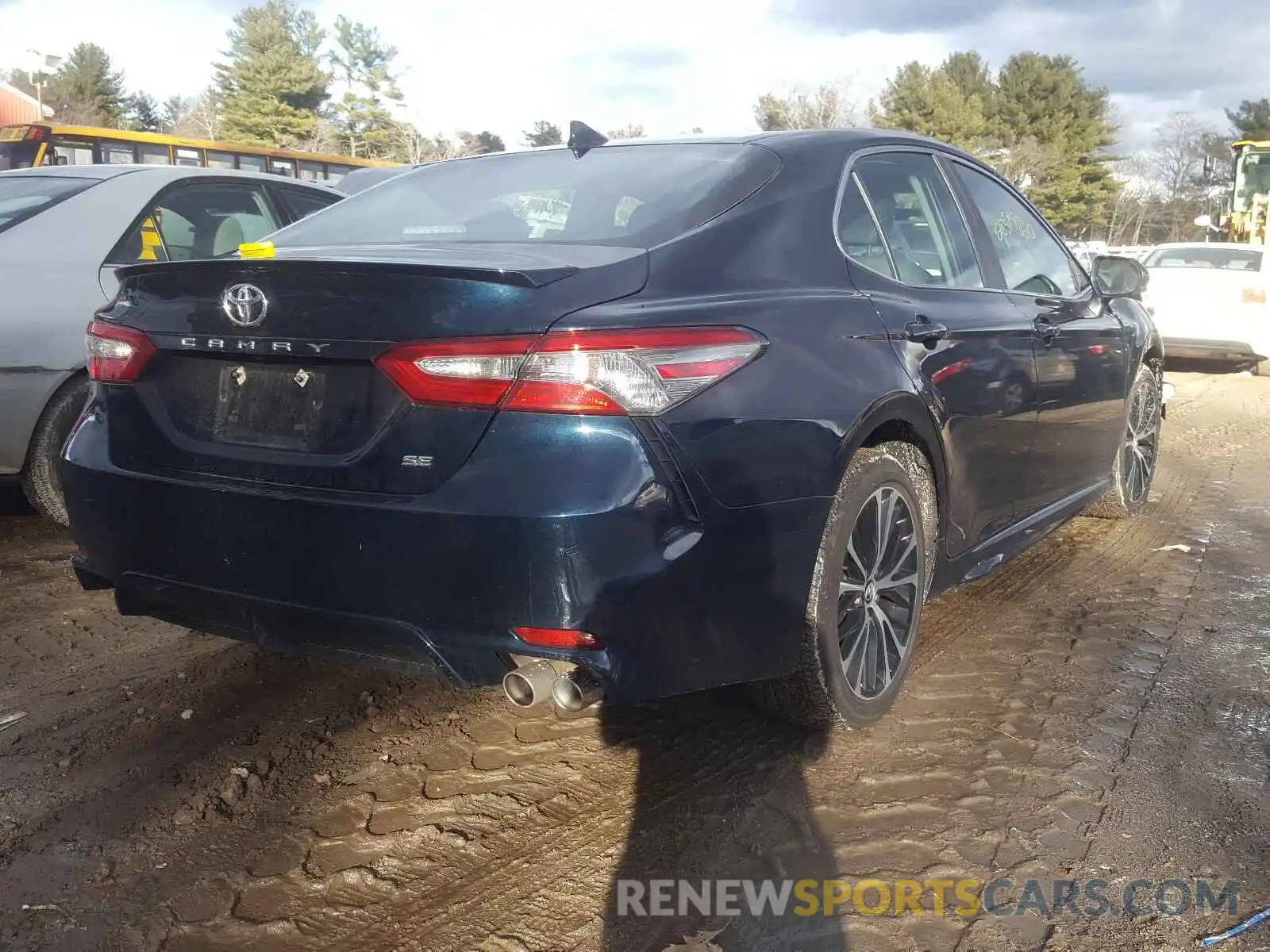 4 Photograph of a damaged car 4T1B11HK2KU235217 TOYOTA CAMRY 2019