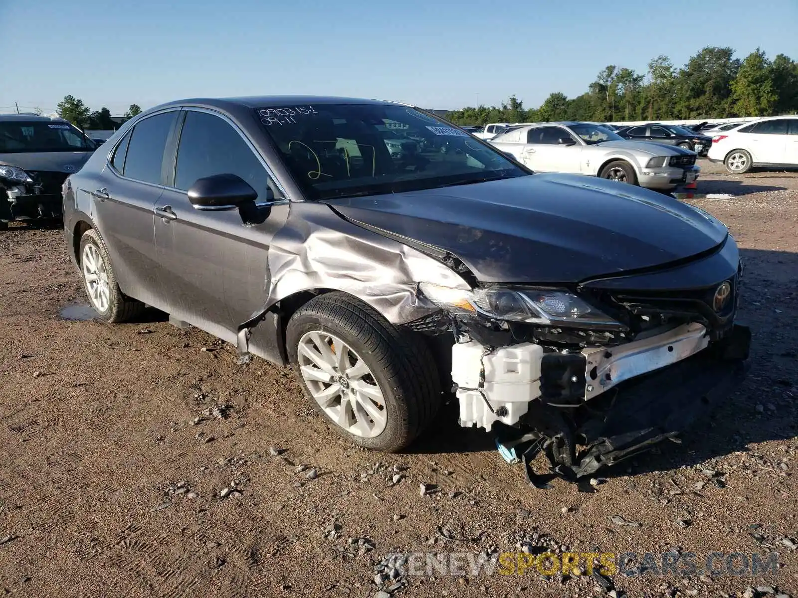 1 Photograph of a damaged car 4T1B11HK2KU236092 TOYOTA CAMRY 2019