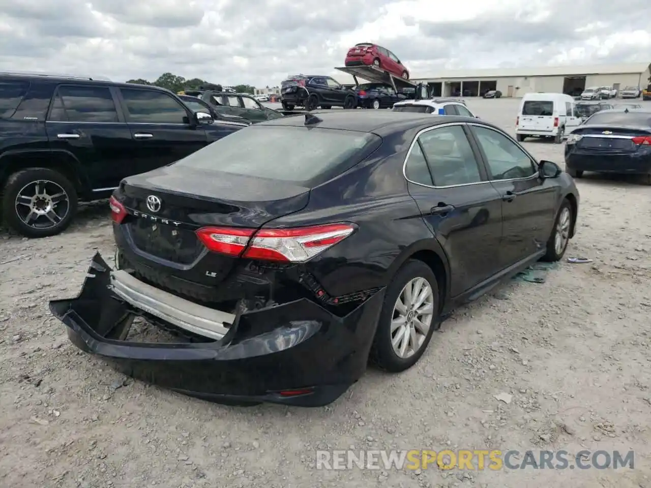 4 Photograph of a damaged car 4T1B11HK2KU236433 TOYOTA CAMRY 2019