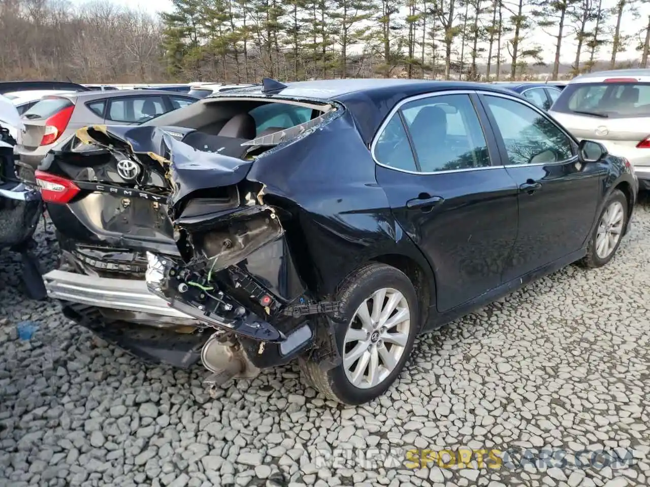 9 Photograph of a damaged car 4T1B11HK2KU237386 TOYOTA CAMRY 2019