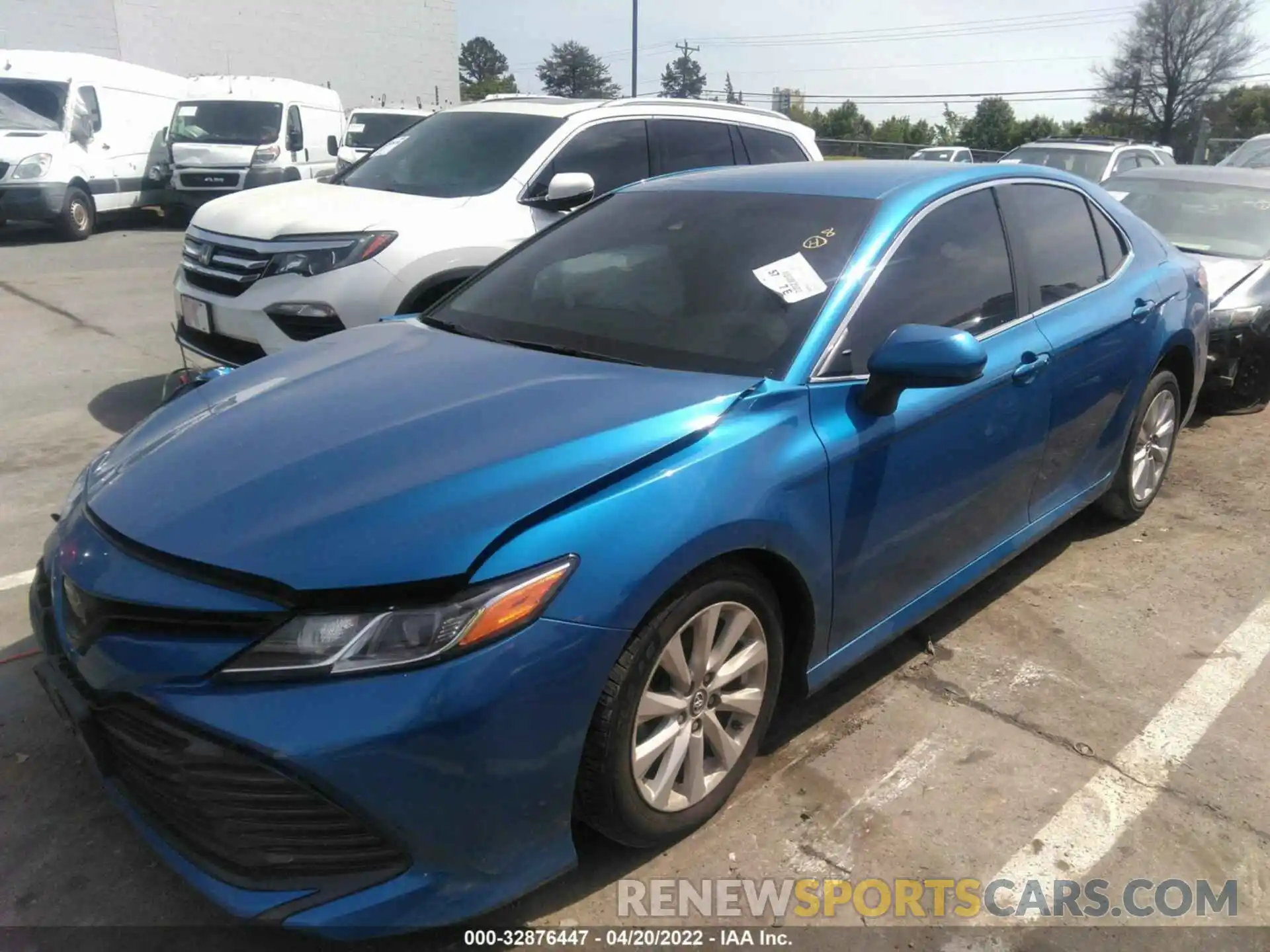 2 Photograph of a damaged car 4T1B11HK2KU238165 TOYOTA CAMRY 2019