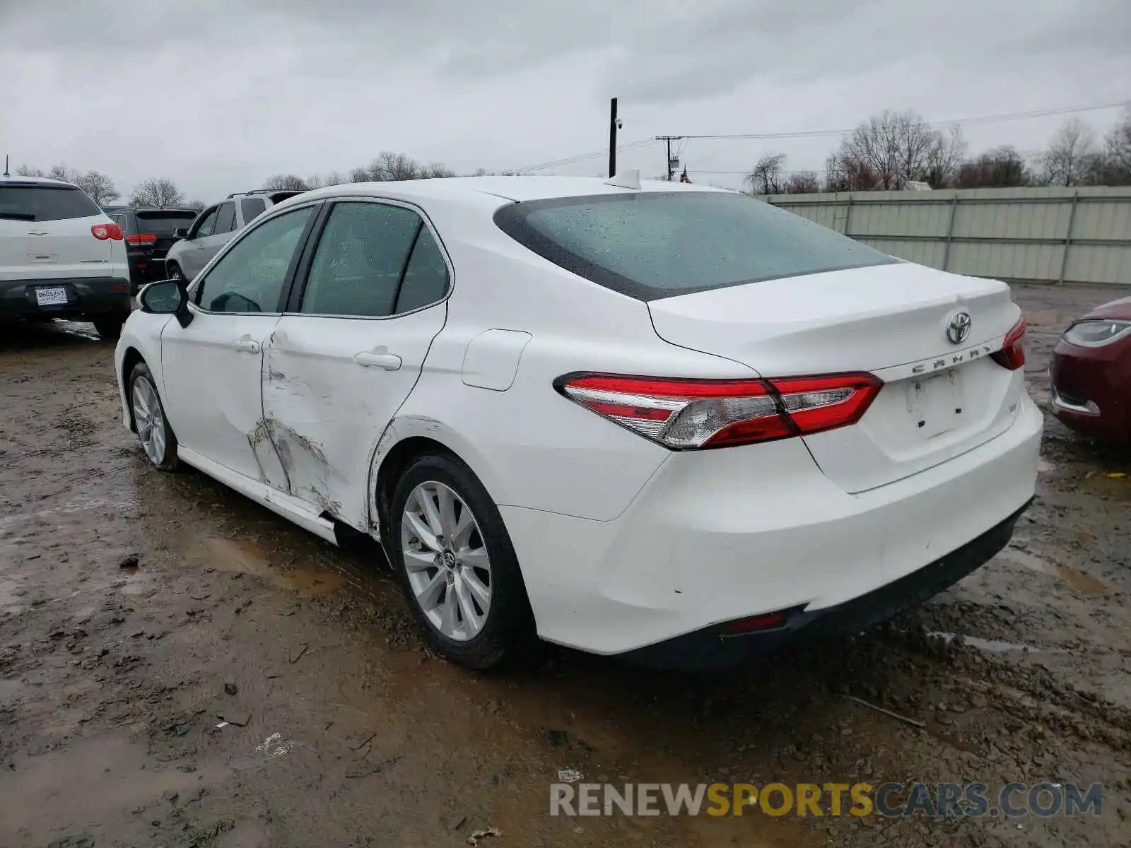 3 Photograph of a damaged car 4T1B11HK2KU239669 TOYOTA CAMRY 2019