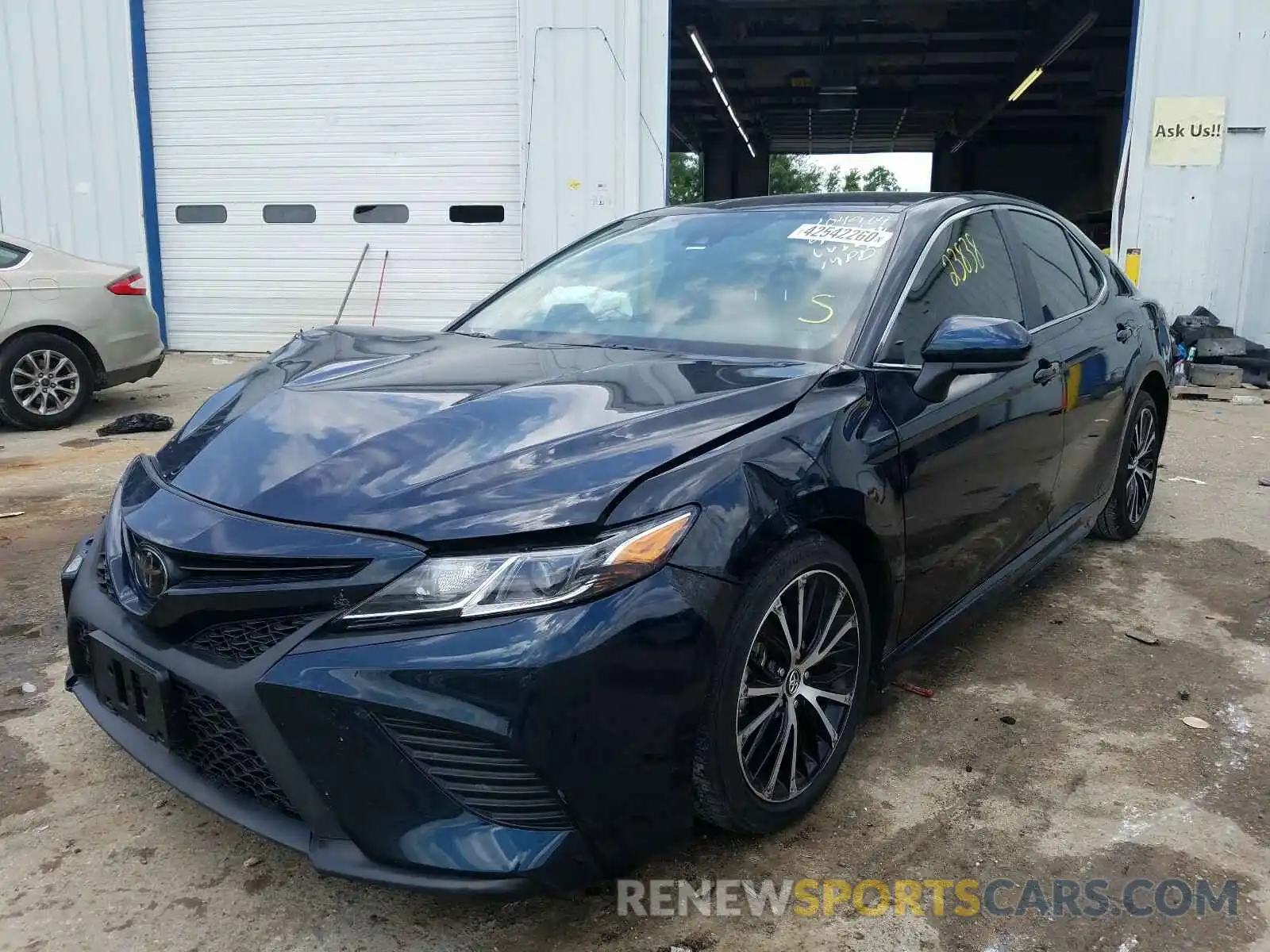 2 Photograph of a damaged car 4T1B11HK2KU241065 TOYOTA CAMRY 2019