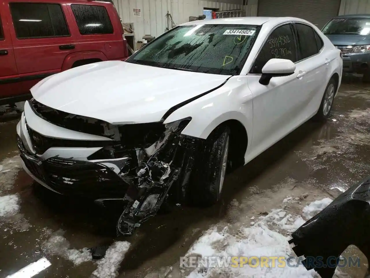 2 Photograph of a damaged car 4T1B11HK2KU241406 TOYOTA CAMRY 2019