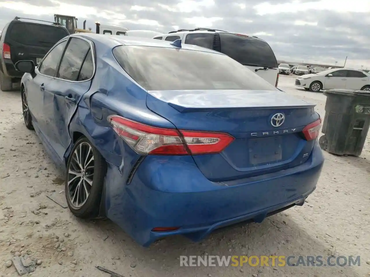 3 Photograph of a damaged car 4T1B11HK2KU241793 TOYOTA CAMRY 2019