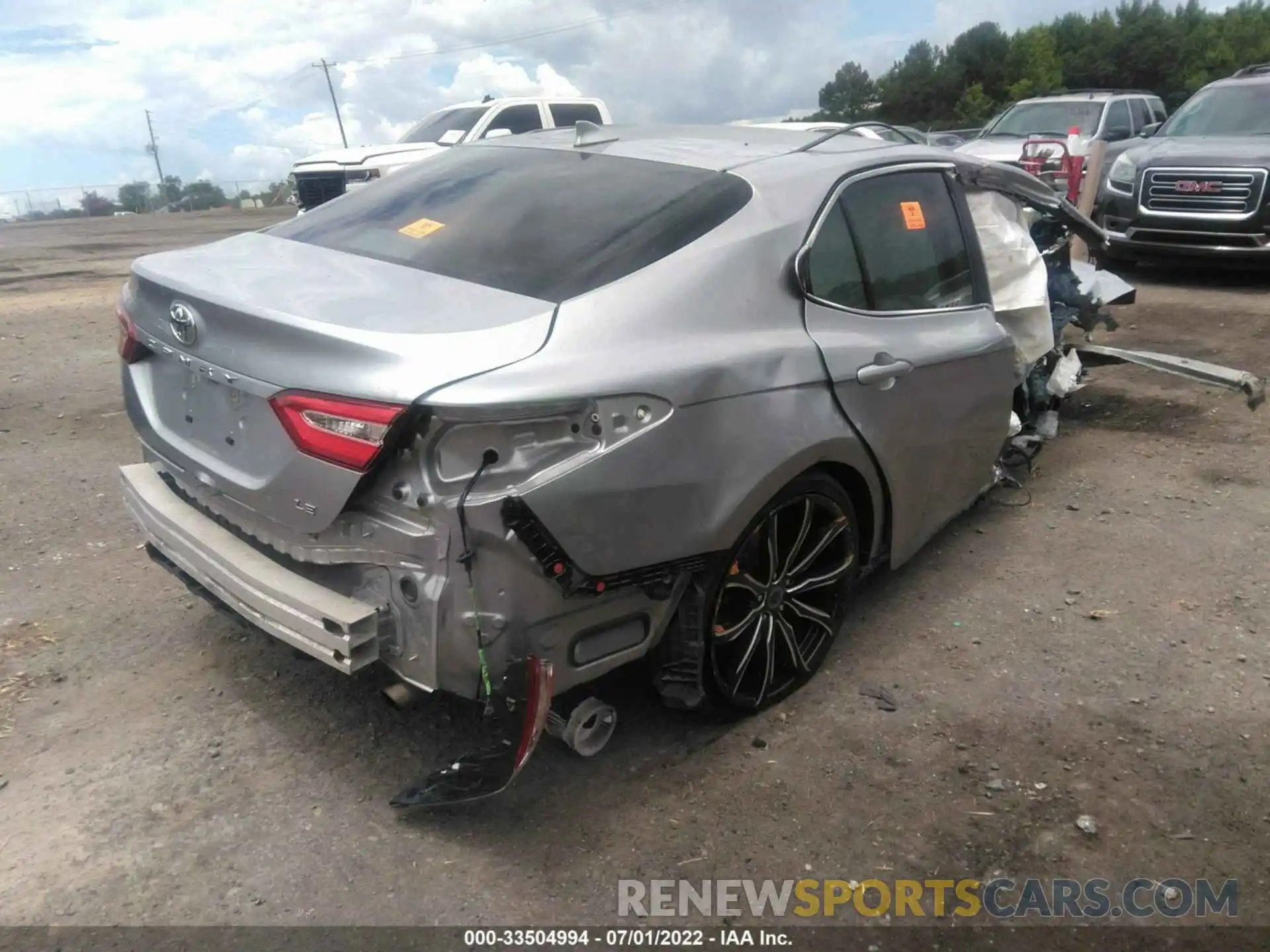 4 Фотография поврежденного автомобиля 4T1B11HK2KU242426 TOYOTA CAMRY 2019