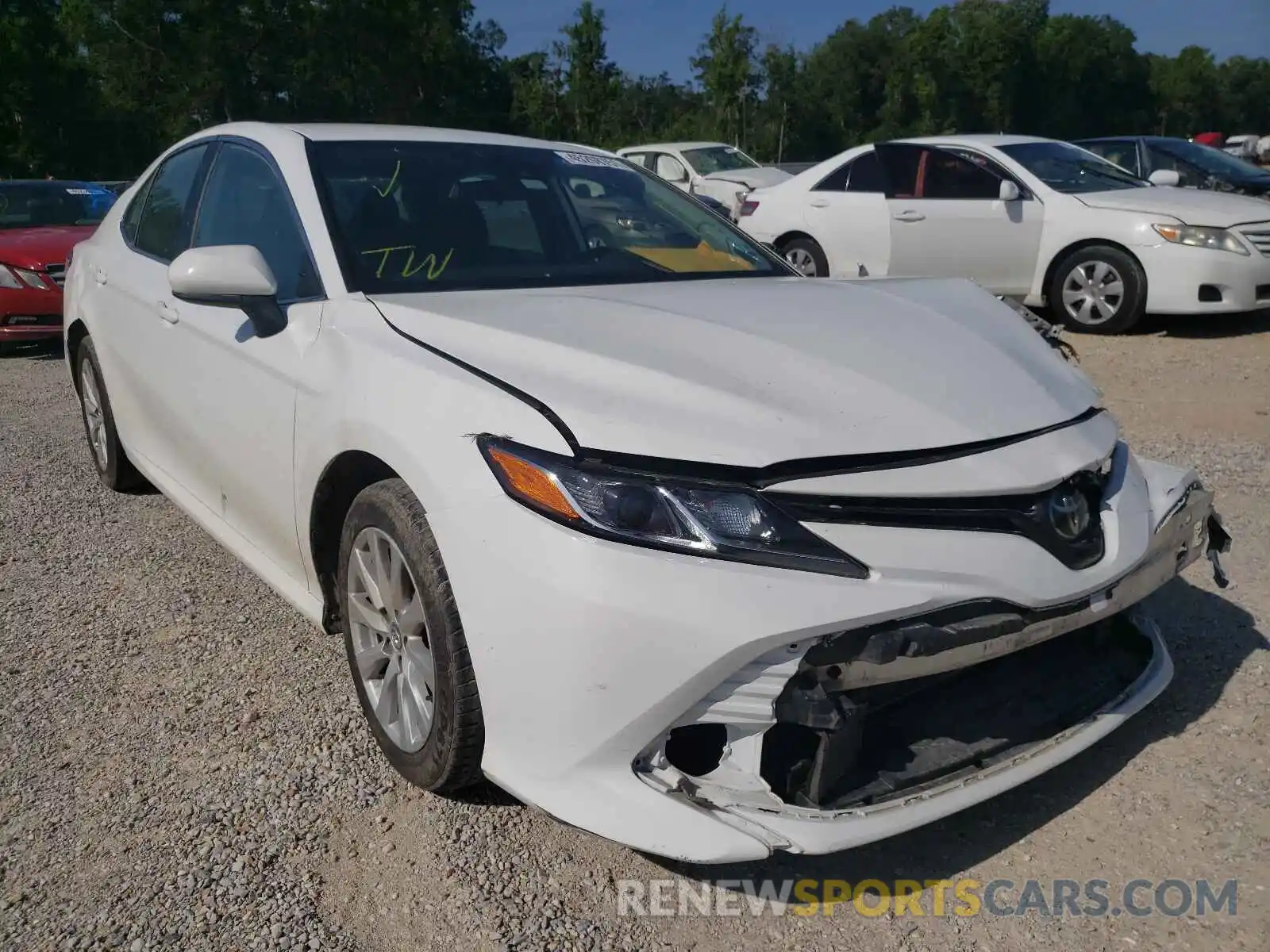 1 Photograph of a damaged car 4T1B11HK2KU244208 TOYOTA CAMRY 2019