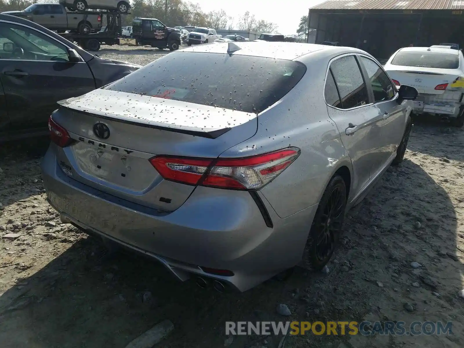 4 Фотография поврежденного автомобиля 4T1B11HK2KU245214 TOYOTA CAMRY 2019