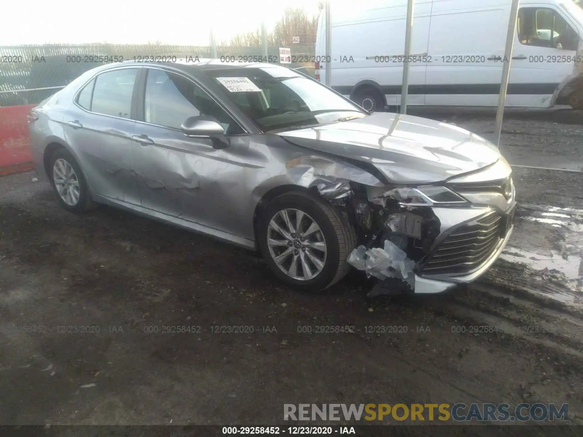 1 Photograph of a damaged car 4T1B11HK2KU246024 TOYOTA CAMRY 2019