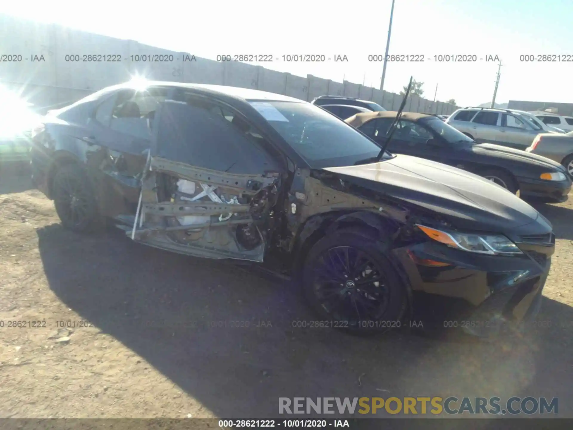 1 Photograph of a damaged car 4T1B11HK2KU247352 TOYOTA CAMRY 2019