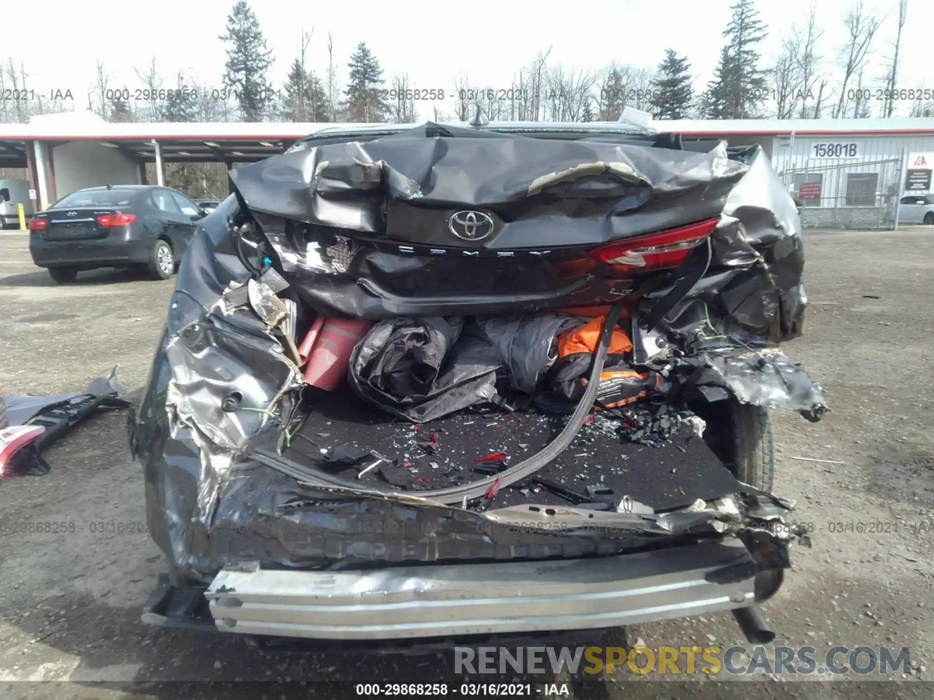 6 Photograph of a damaged car 4T1B11HK2KU247416 TOYOTA CAMRY 2019