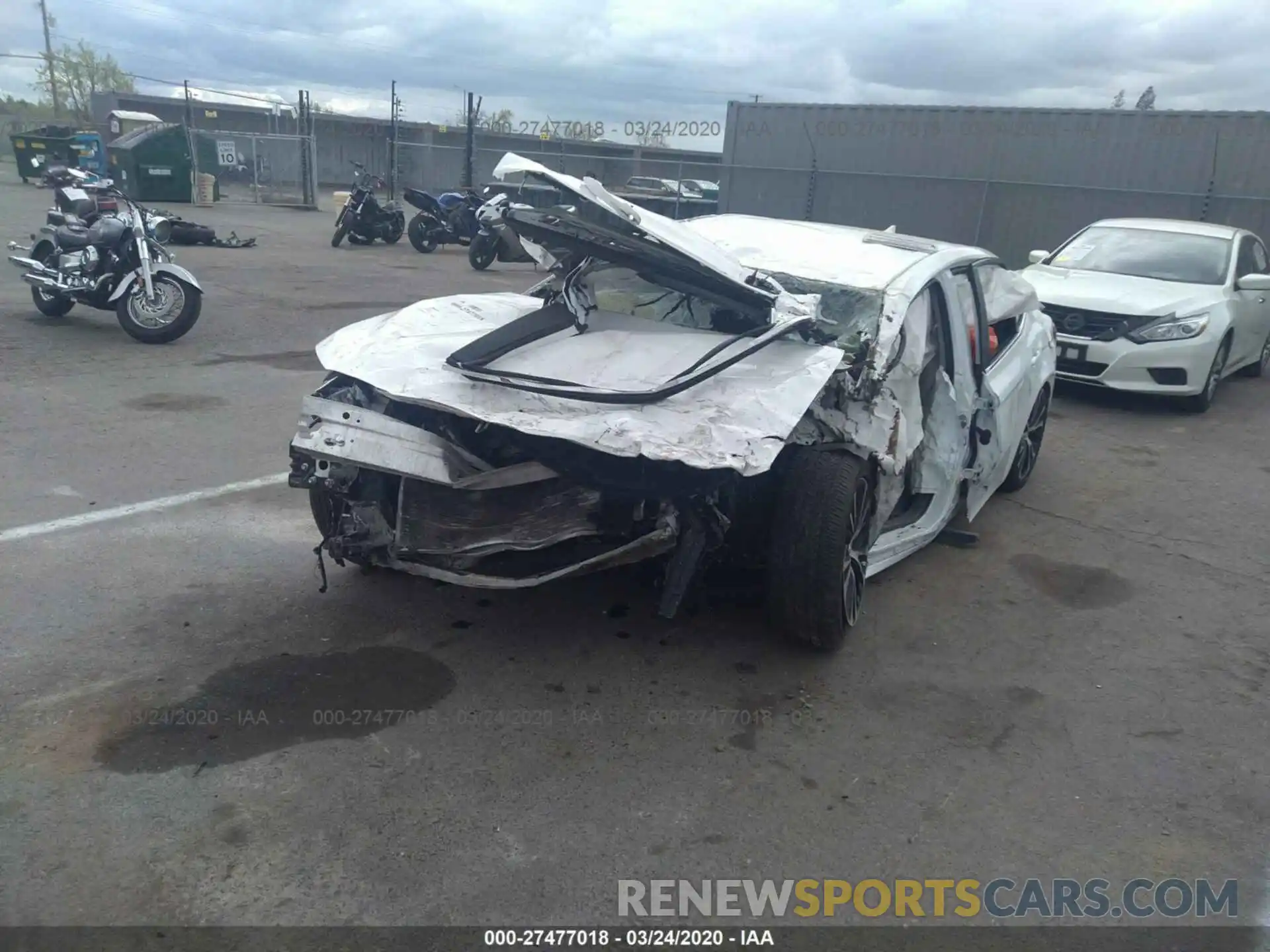 2 Photograph of a damaged car 4T1B11HK2KU250025 TOYOTA CAMRY 2019