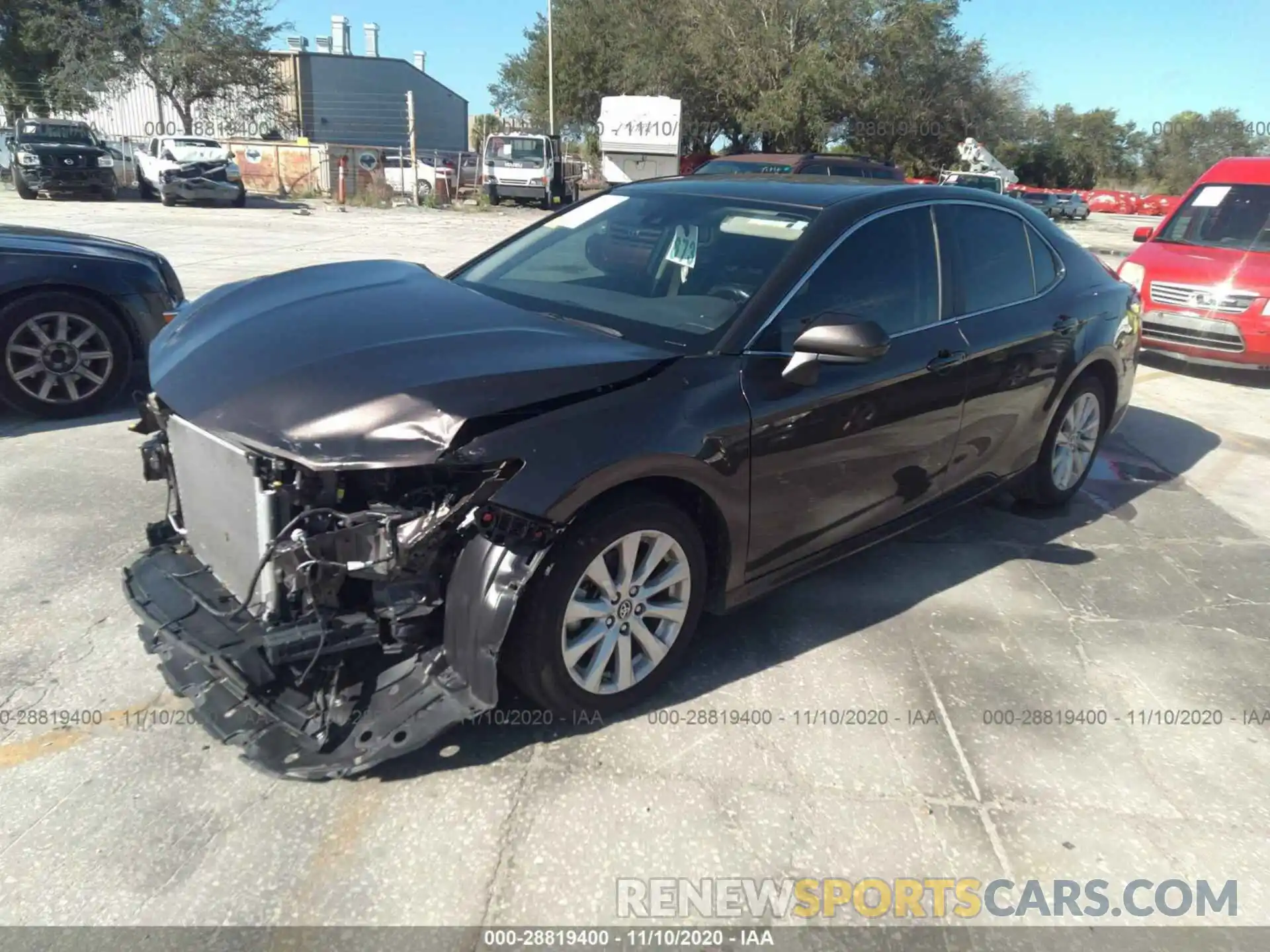 2 Photograph of a damaged car 4T1B11HK2KU251952 TOYOTA CAMRY 2019