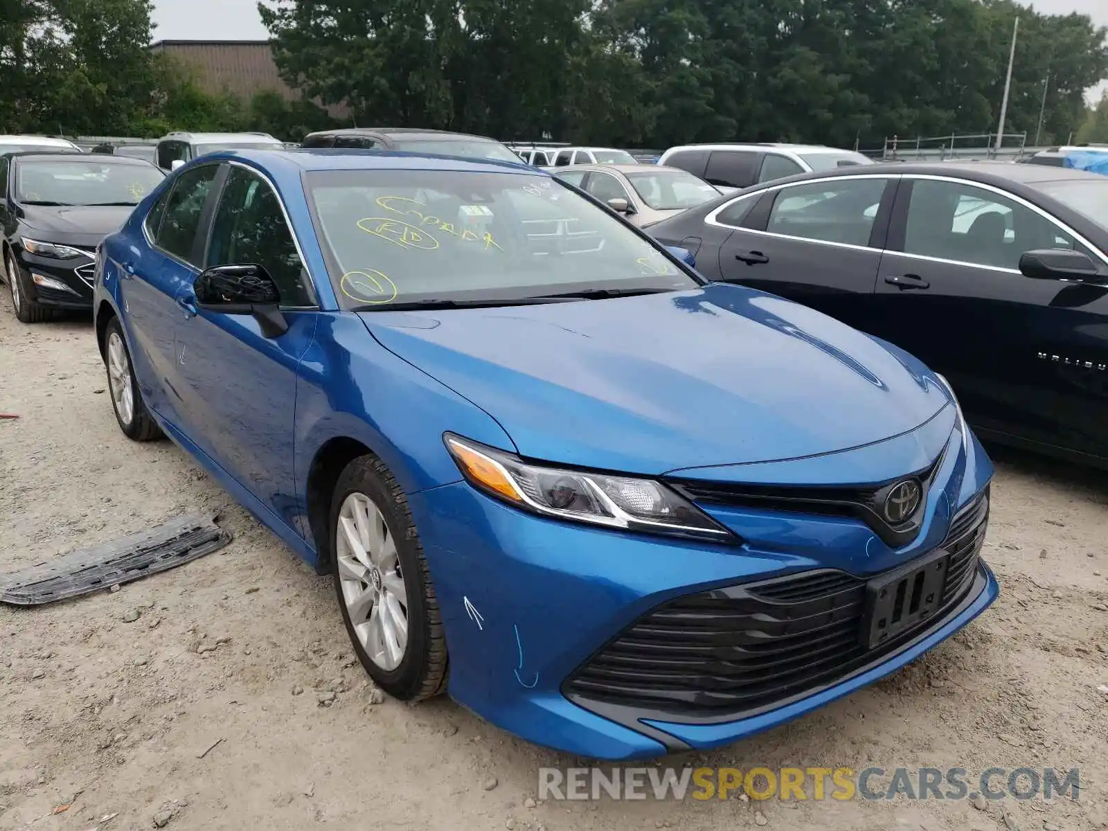 1 Photograph of a damaged car 4T1B11HK2KU253507 TOYOTA CAMRY 2019