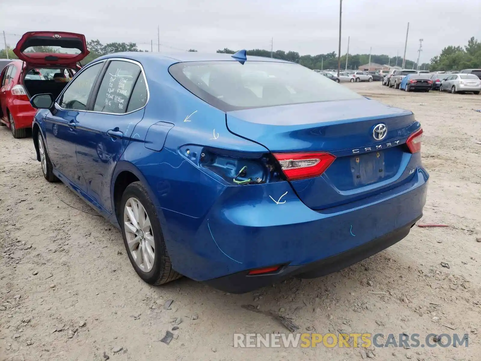 3 Photograph of a damaged car 4T1B11HK2KU253507 TOYOTA CAMRY 2019