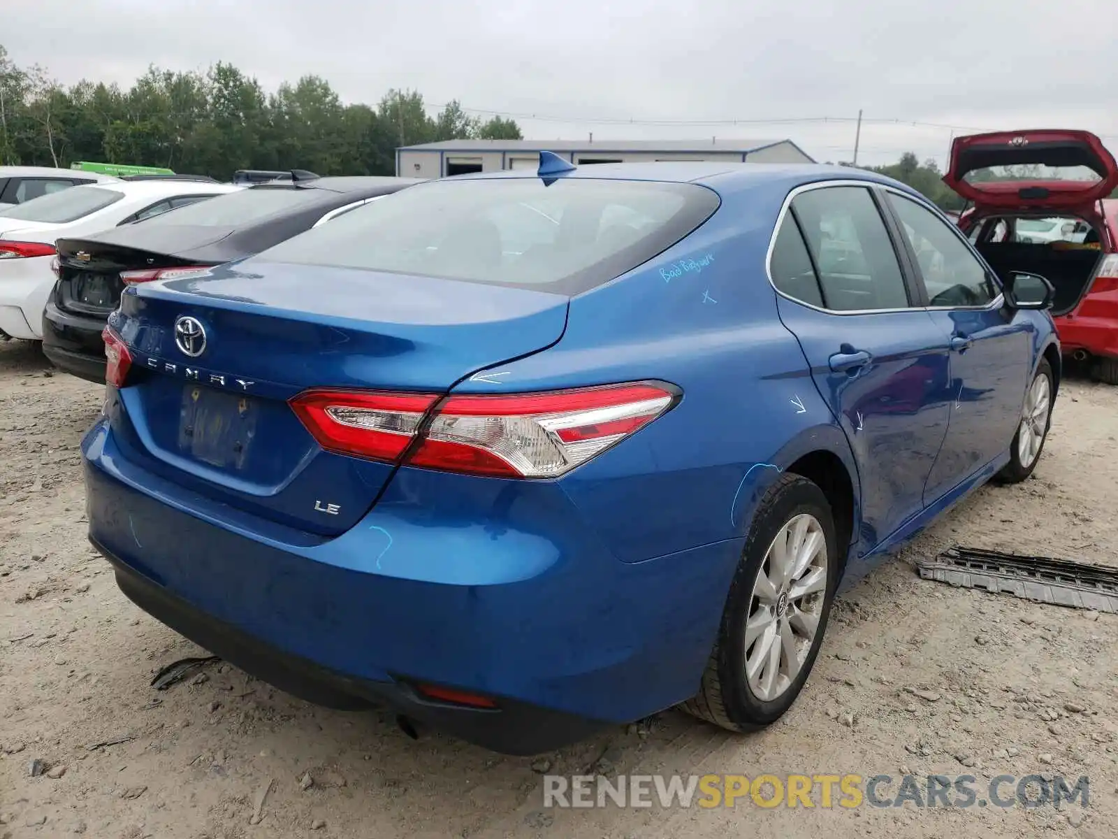 4 Фотография поврежденного автомобиля 4T1B11HK2KU253507 TOYOTA CAMRY 2019