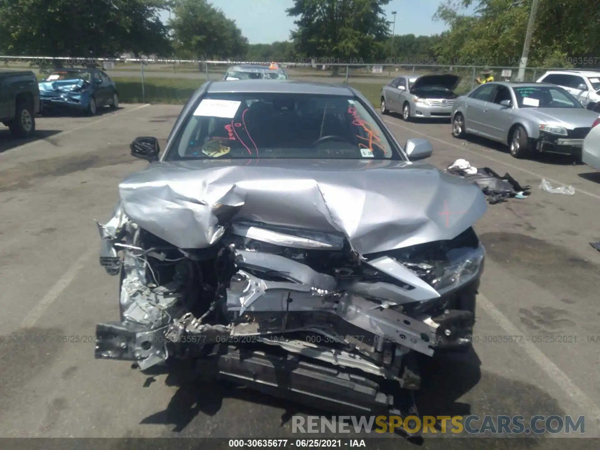 6 Photograph of a damaged car 4T1B11HK2KU253703 TOYOTA CAMRY 2019