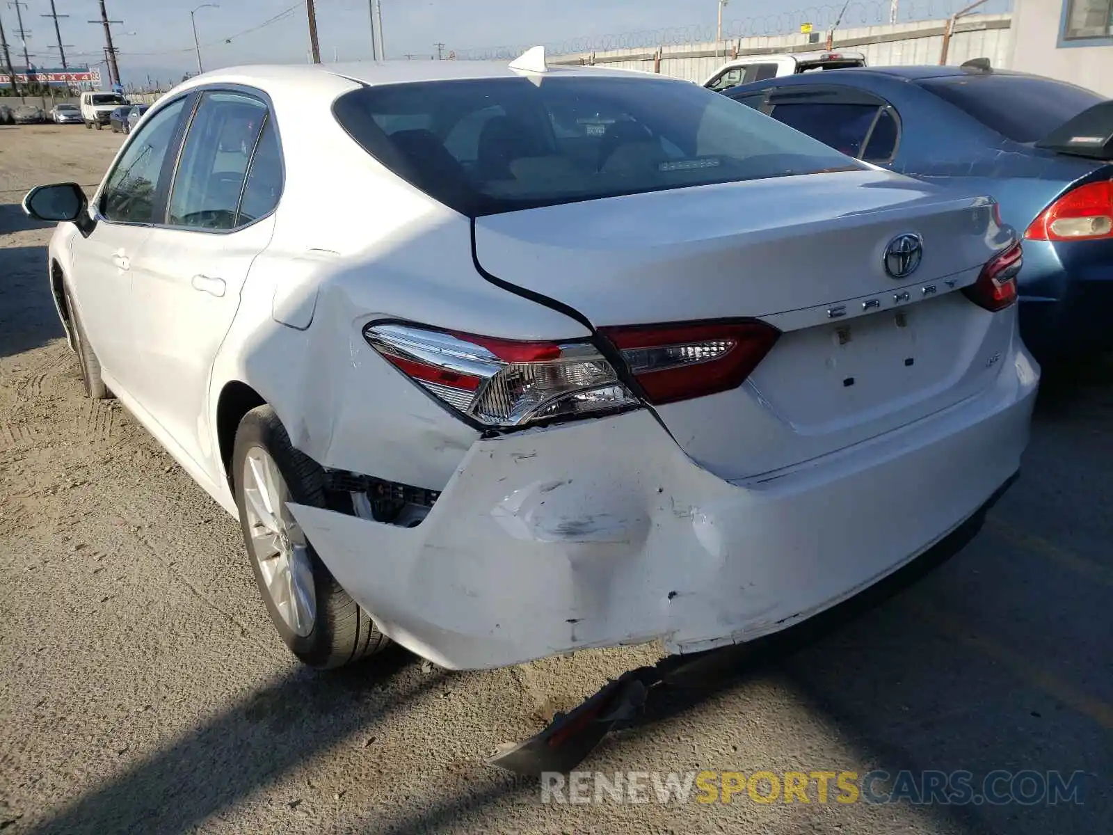 3 Photograph of a damaged car 4T1B11HK2KU254267 TOYOTA CAMRY 2019