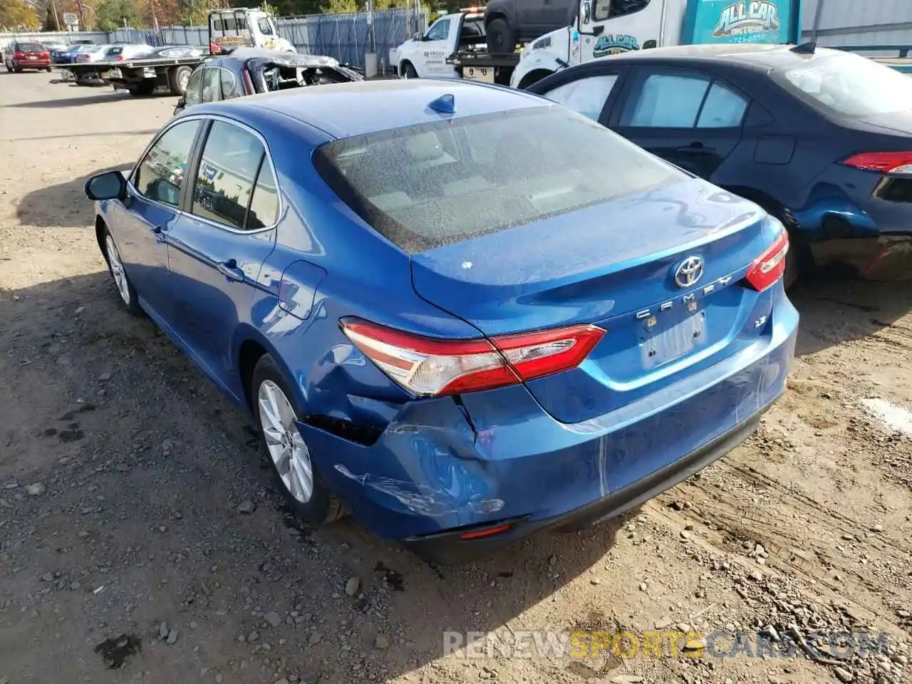 3 Photograph of a damaged car 4T1B11HK2KU254365 TOYOTA CAMRY 2019