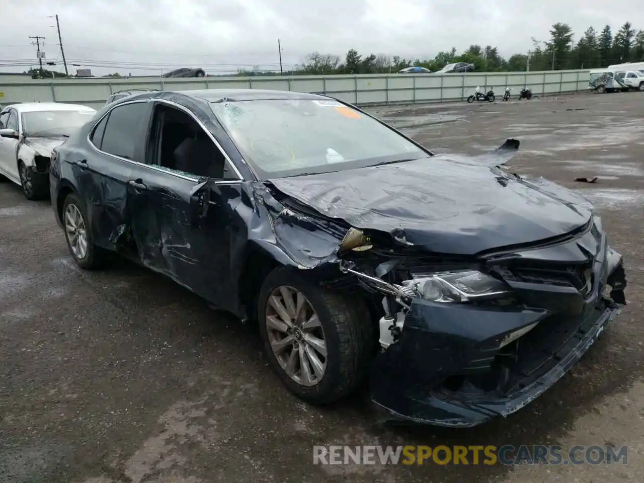 1 Photograph of a damaged car 4T1B11HK2KU254530 TOYOTA CAMRY 2019