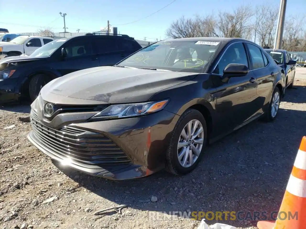 2 Photograph of a damaged car 4T1B11HK2KU255502 TOYOTA CAMRY 2019