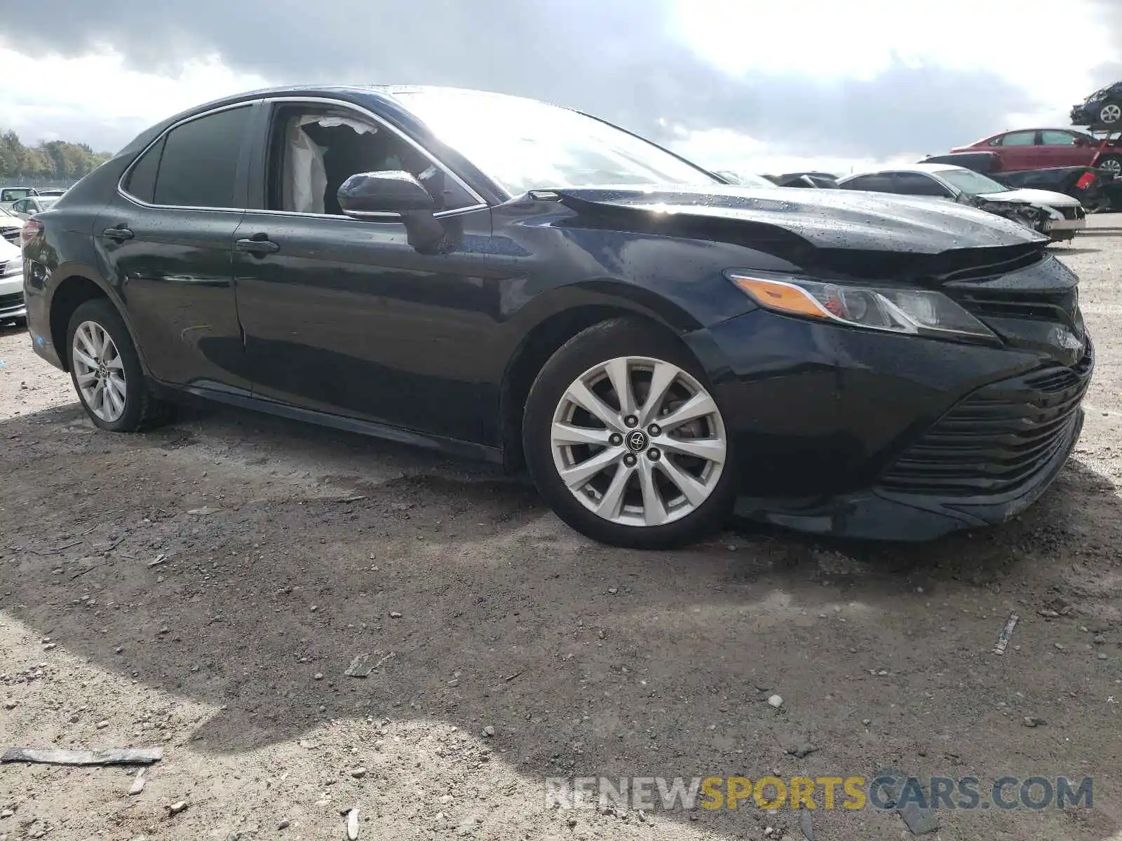 1 Photograph of a damaged car 4T1B11HK2KU255757 TOYOTA CAMRY 2019