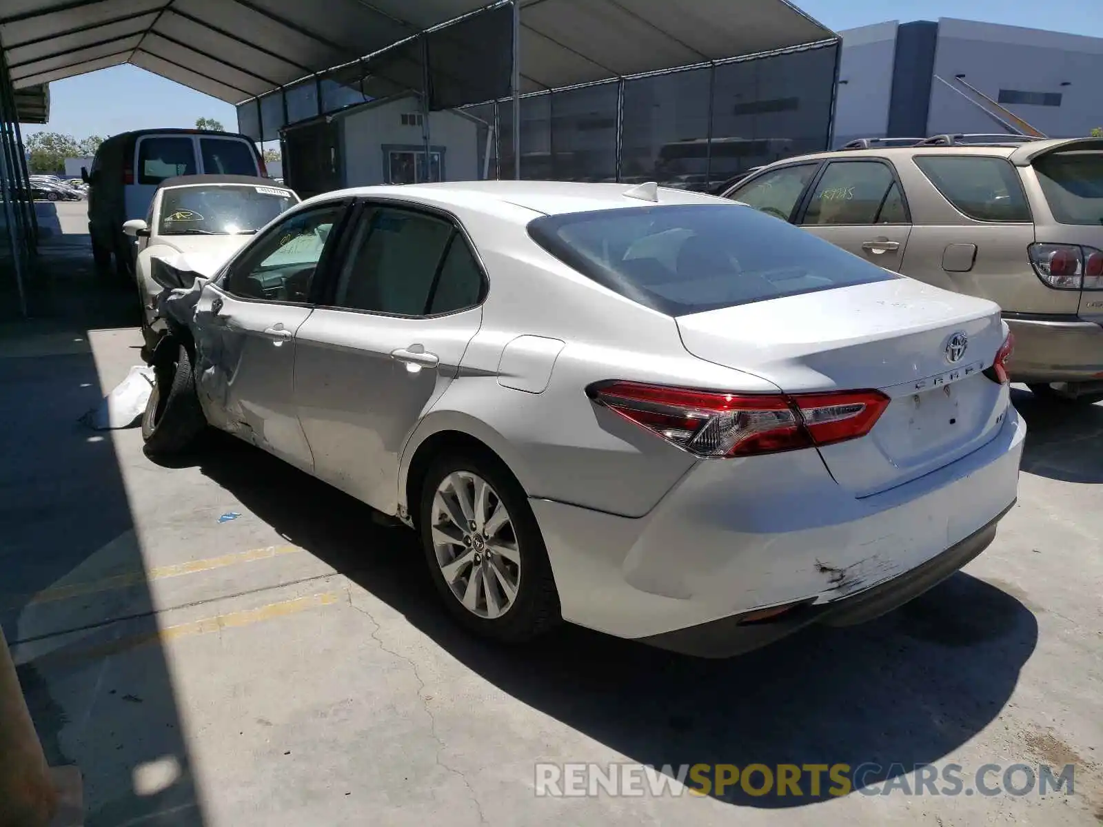 3 Photograph of a damaged car 4T1B11HK2KU255922 TOYOTA CAMRY 2019