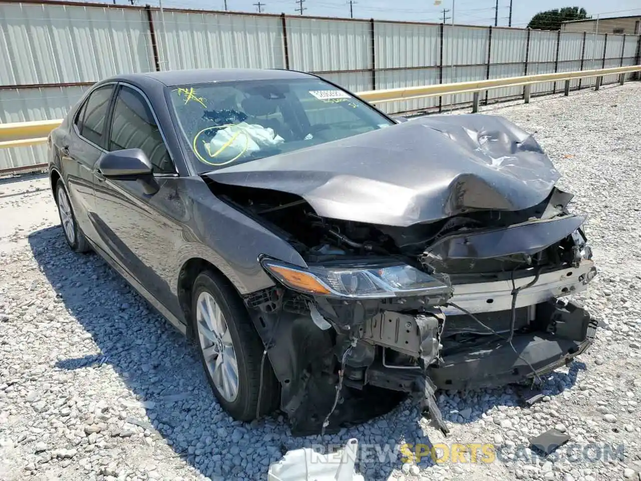 1 Photograph of a damaged car 4T1B11HK2KU256004 TOYOTA CAMRY 2019