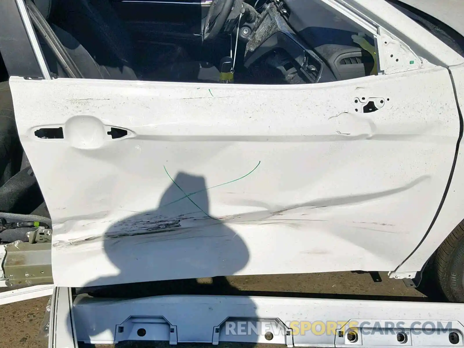 9 Photograph of a damaged car 4T1B11HK2KU256262 TOYOTA CAMRY 2019