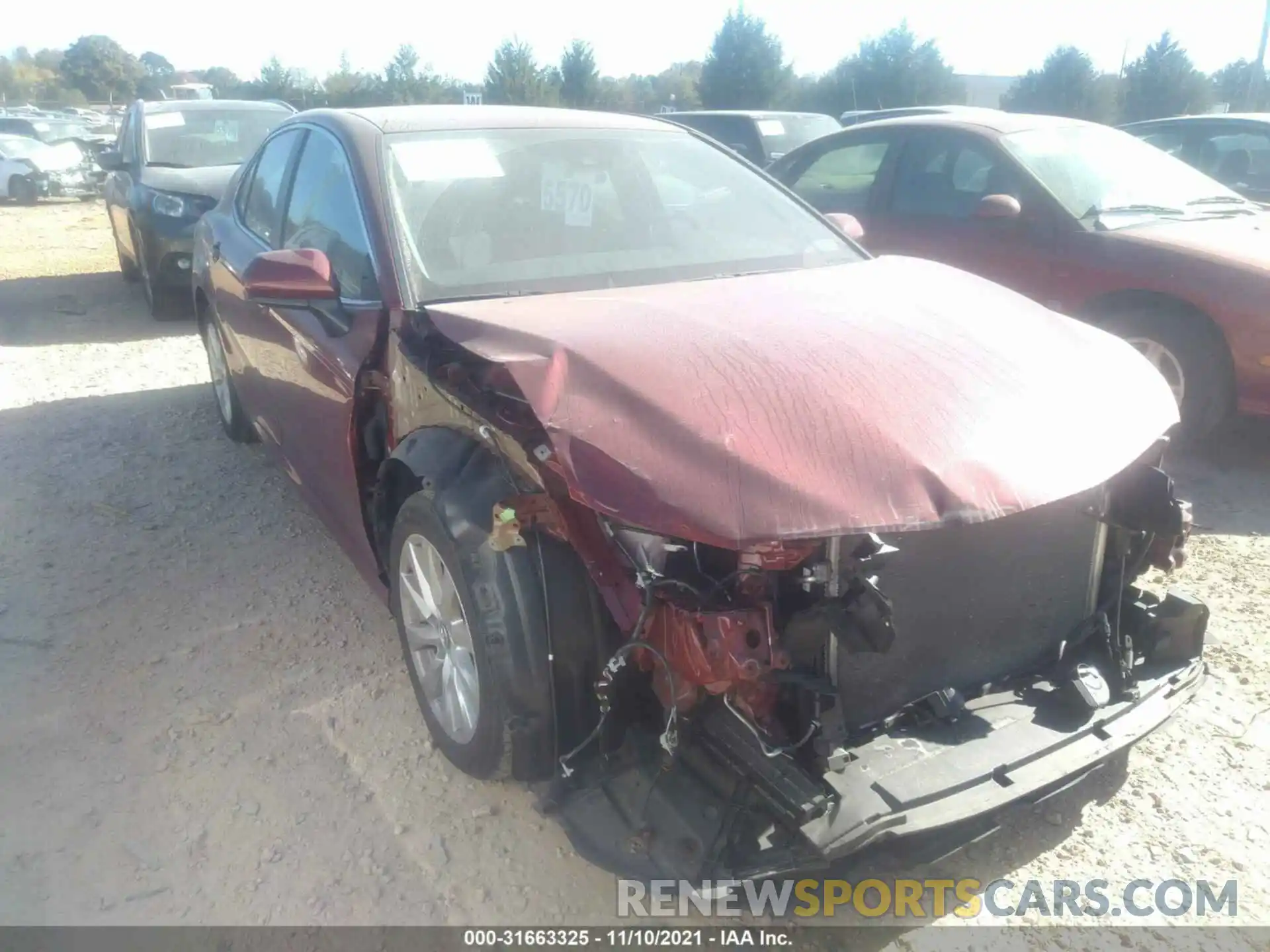 1 Photograph of a damaged car 4T1B11HK2KU257508 TOYOTA CAMRY 2019