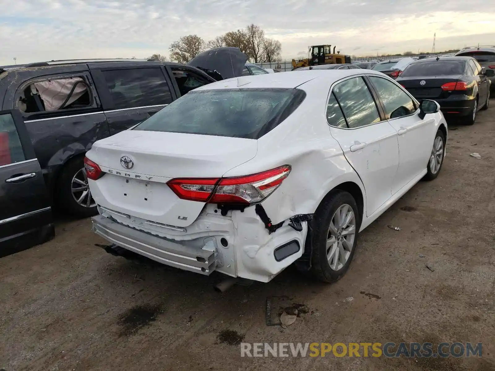 4 Фотография поврежденного автомобиля 4T1B11HK2KU257587 TOYOTA CAMRY 2019