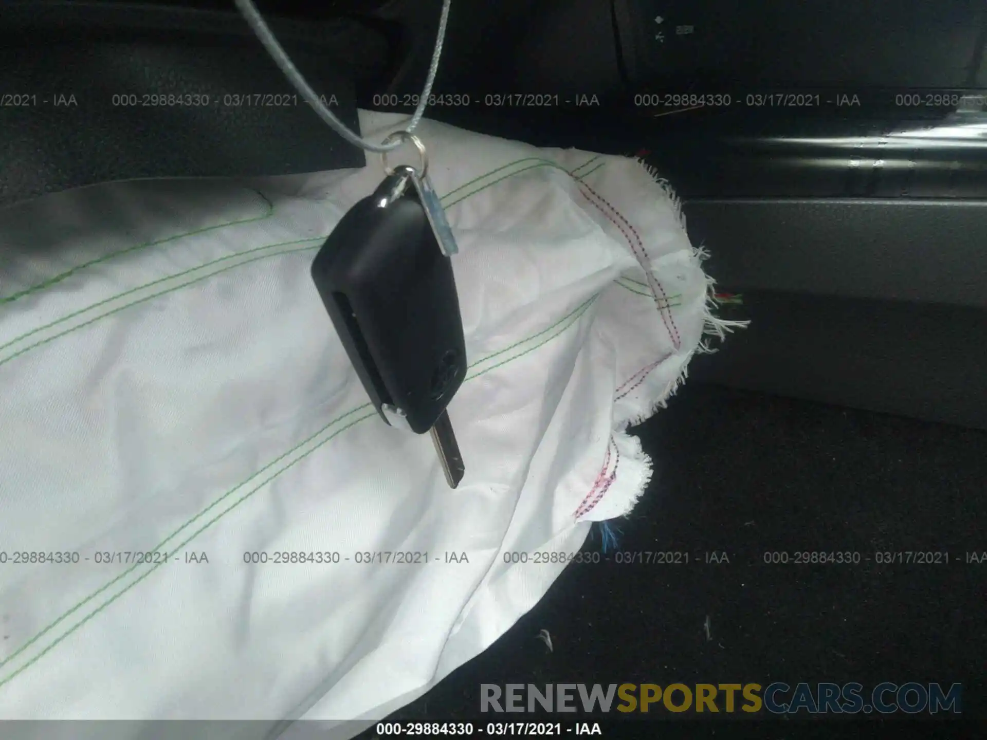 11 Photograph of a damaged car 4T1B11HK2KU257735 TOYOTA CAMRY 2019