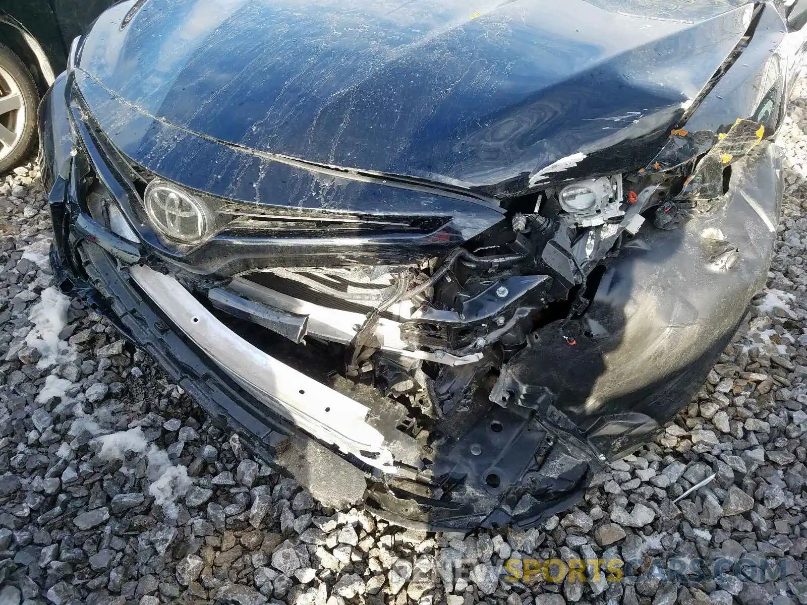 9 Photograph of a damaged car 4T1B11HK2KU259002 TOYOTA CAMRY 2019