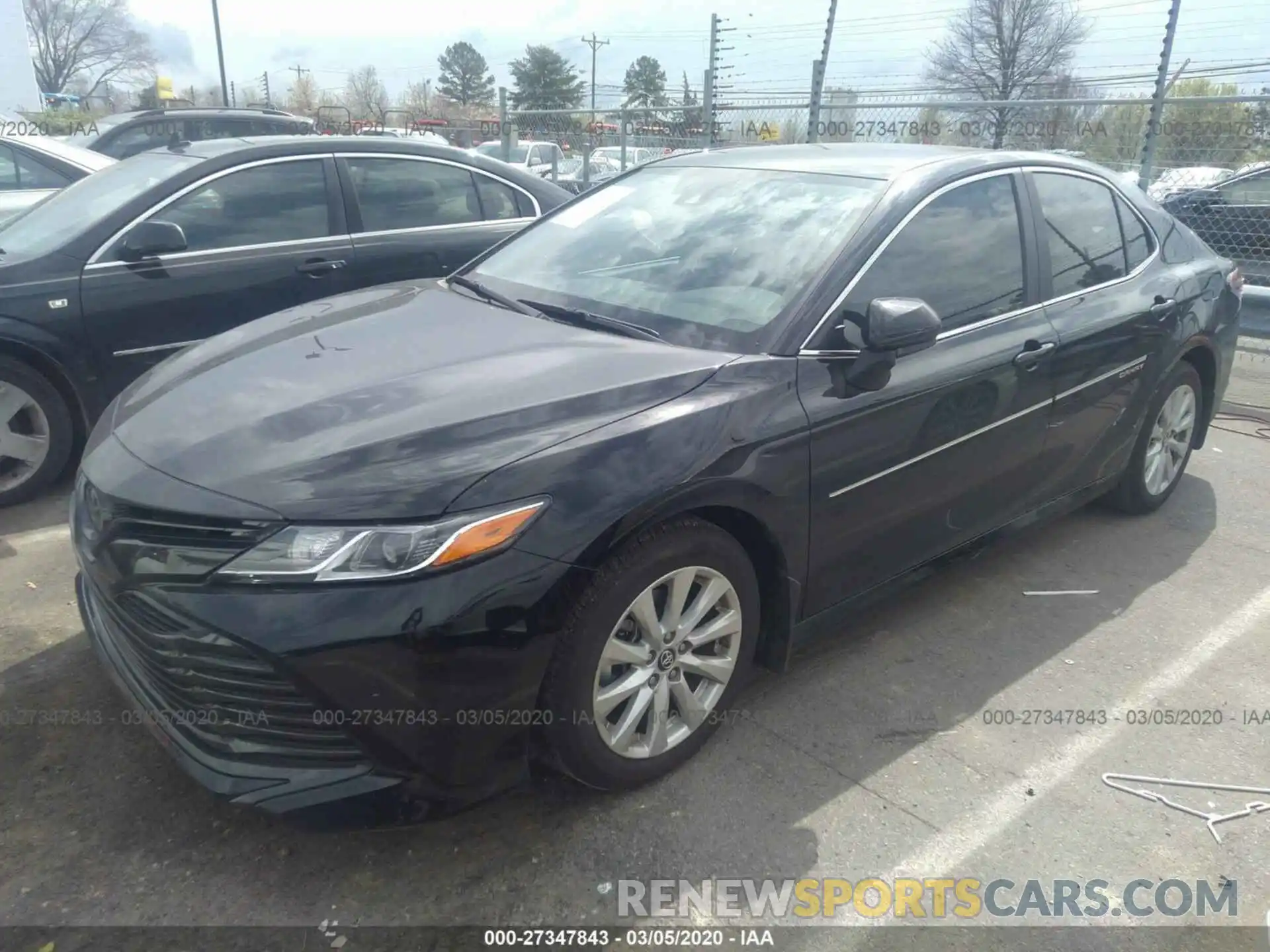 2 Photograph of a damaged car 4T1B11HK2KU259095 TOYOTA CAMRY 2019