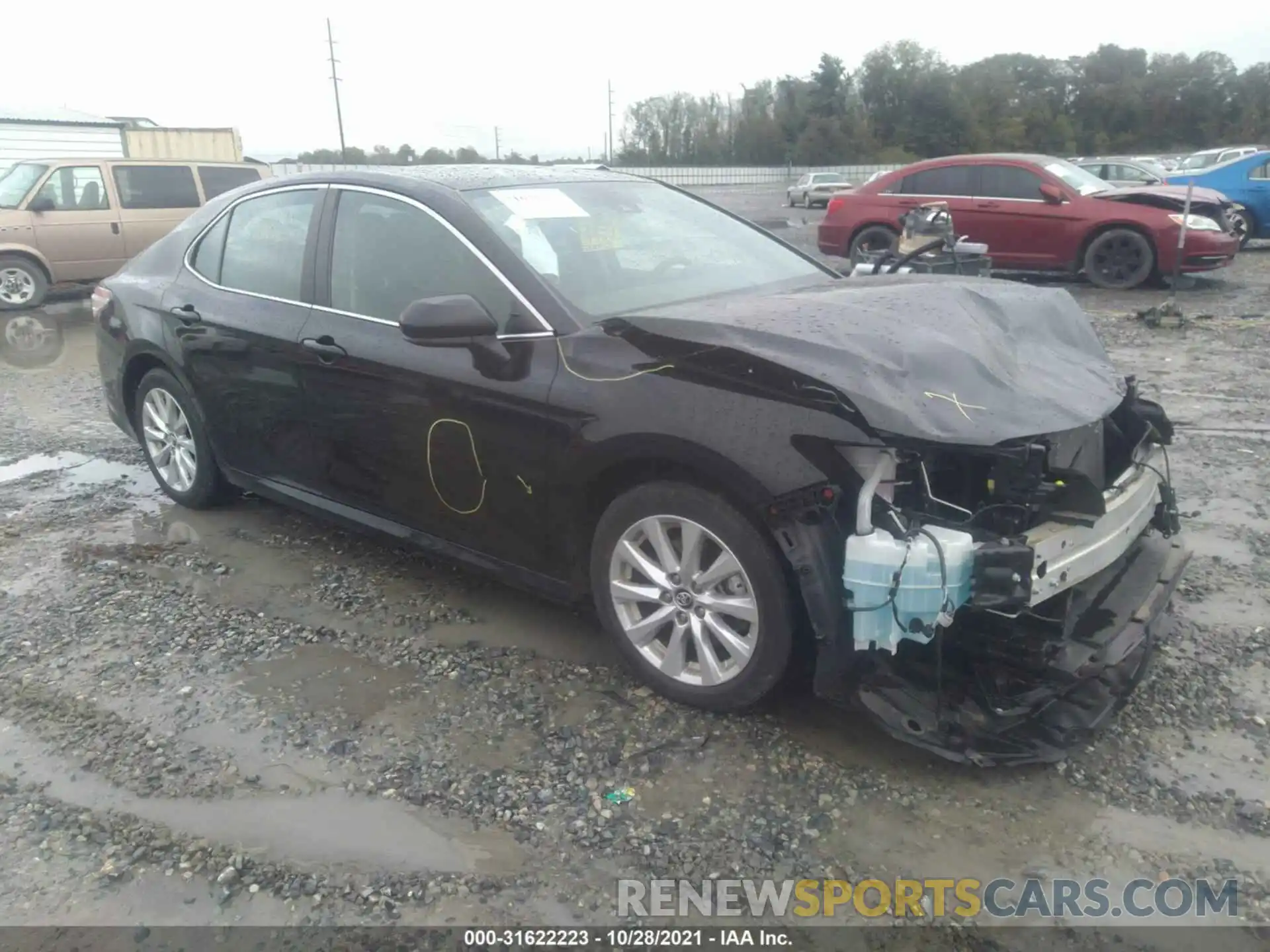 1 Photograph of a damaged car 4T1B11HK2KU260327 TOYOTA CAMRY 2019