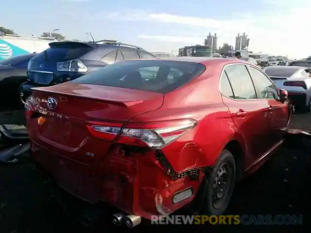 4 Photograph of a damaged car 4T1B11HK2KU260442 TOYOTA CAMRY 2019