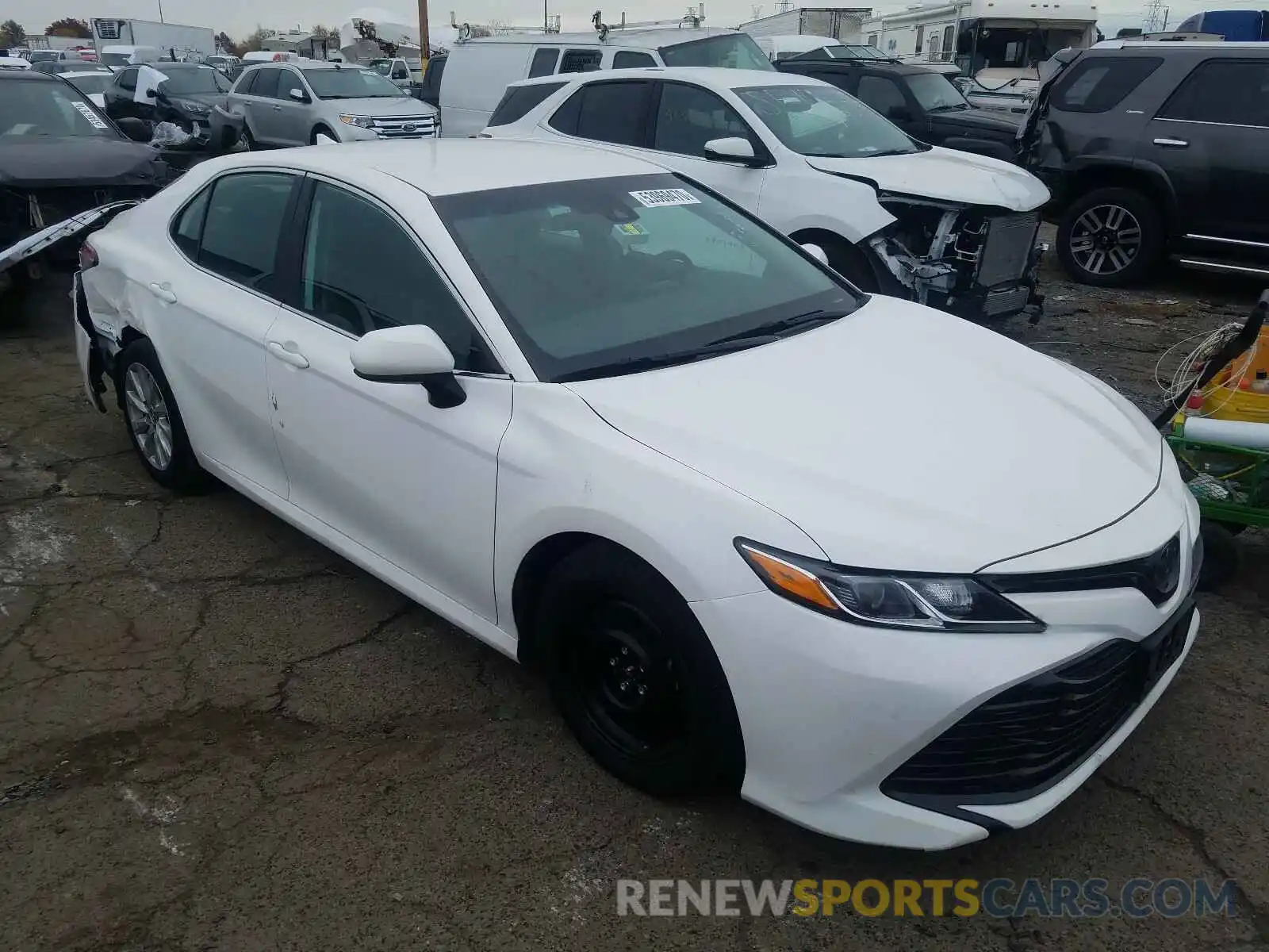 1 Photograph of a damaged car 4T1B11HK2KU261767 TOYOTA CAMRY 2019