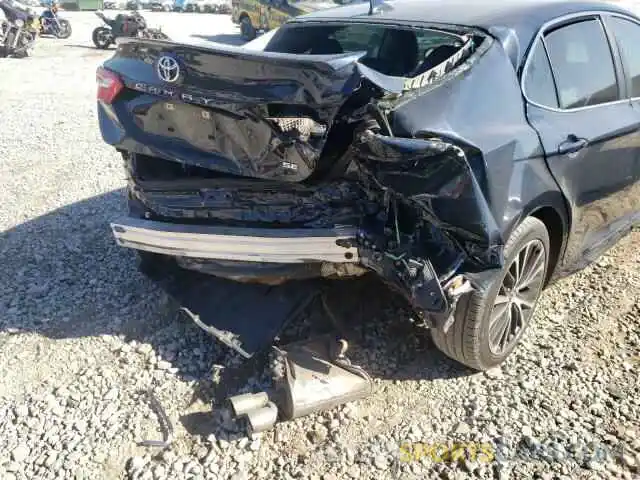 9 Photograph of a damaged car 4T1B11HK2KU262059 TOYOTA CAMRY 2019