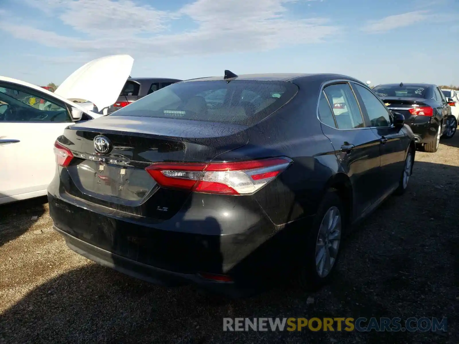 4 Photograph of a damaged car 4T1B11HK2KU264474 TOYOTA CAMRY 2019