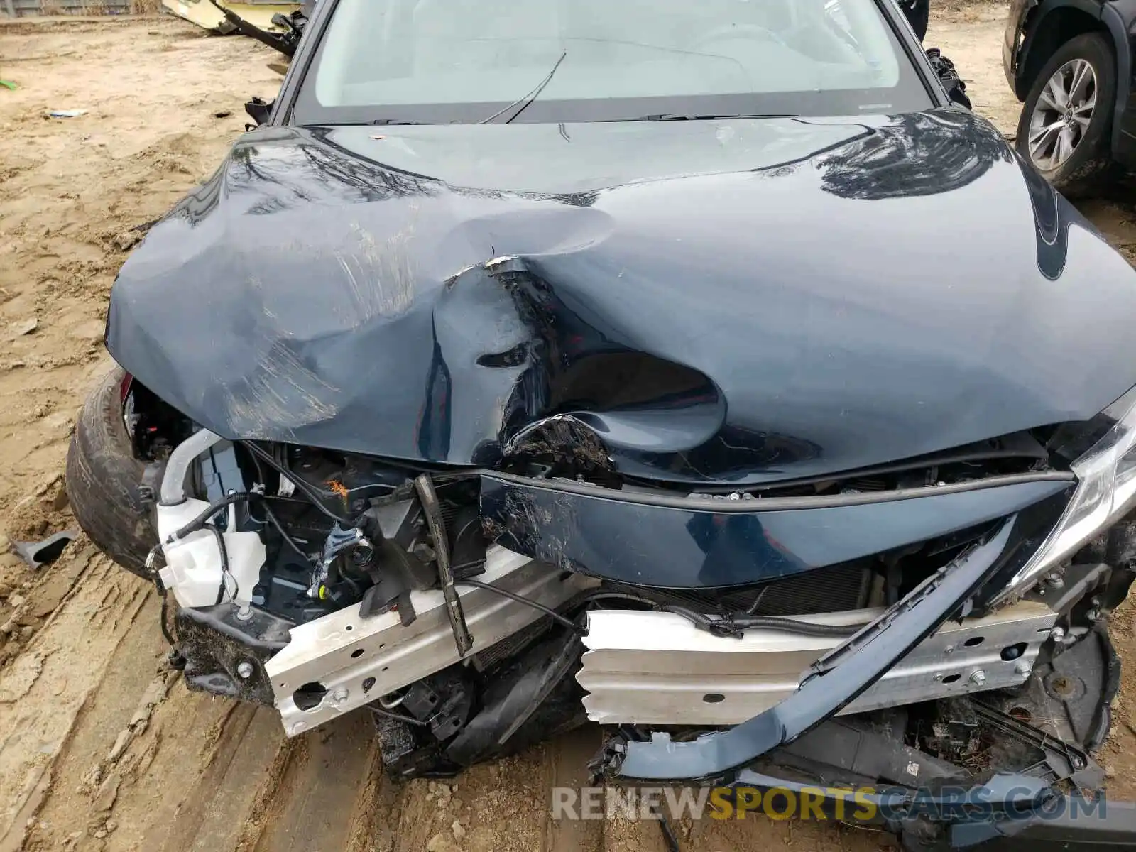 7 Photograph of a damaged car 4T1B11HK2KU264572 TOYOTA CAMRY 2019