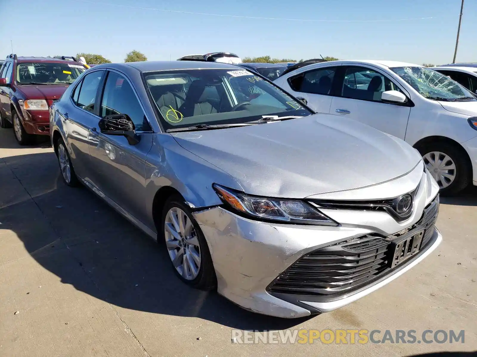 1 Photograph of a damaged car 4T1B11HK2KU265995 TOYOTA CAMRY 2019