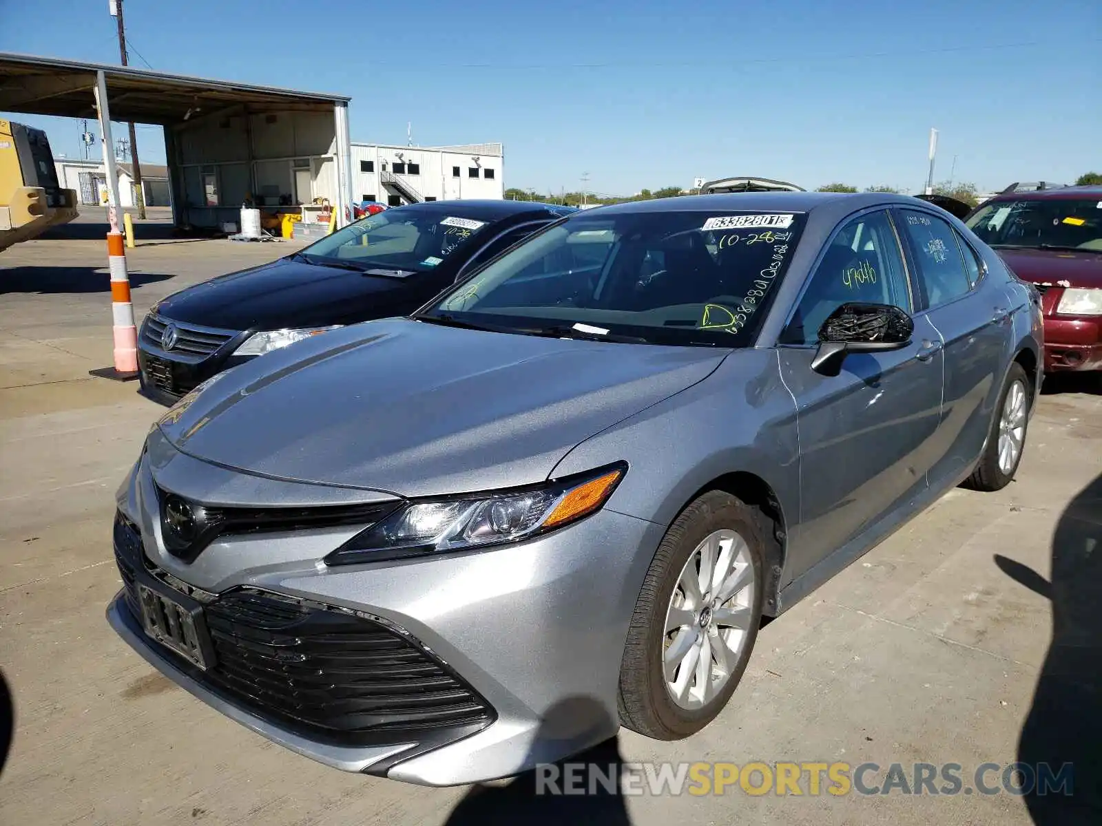 2 Photograph of a damaged car 4T1B11HK2KU265995 TOYOTA CAMRY 2019