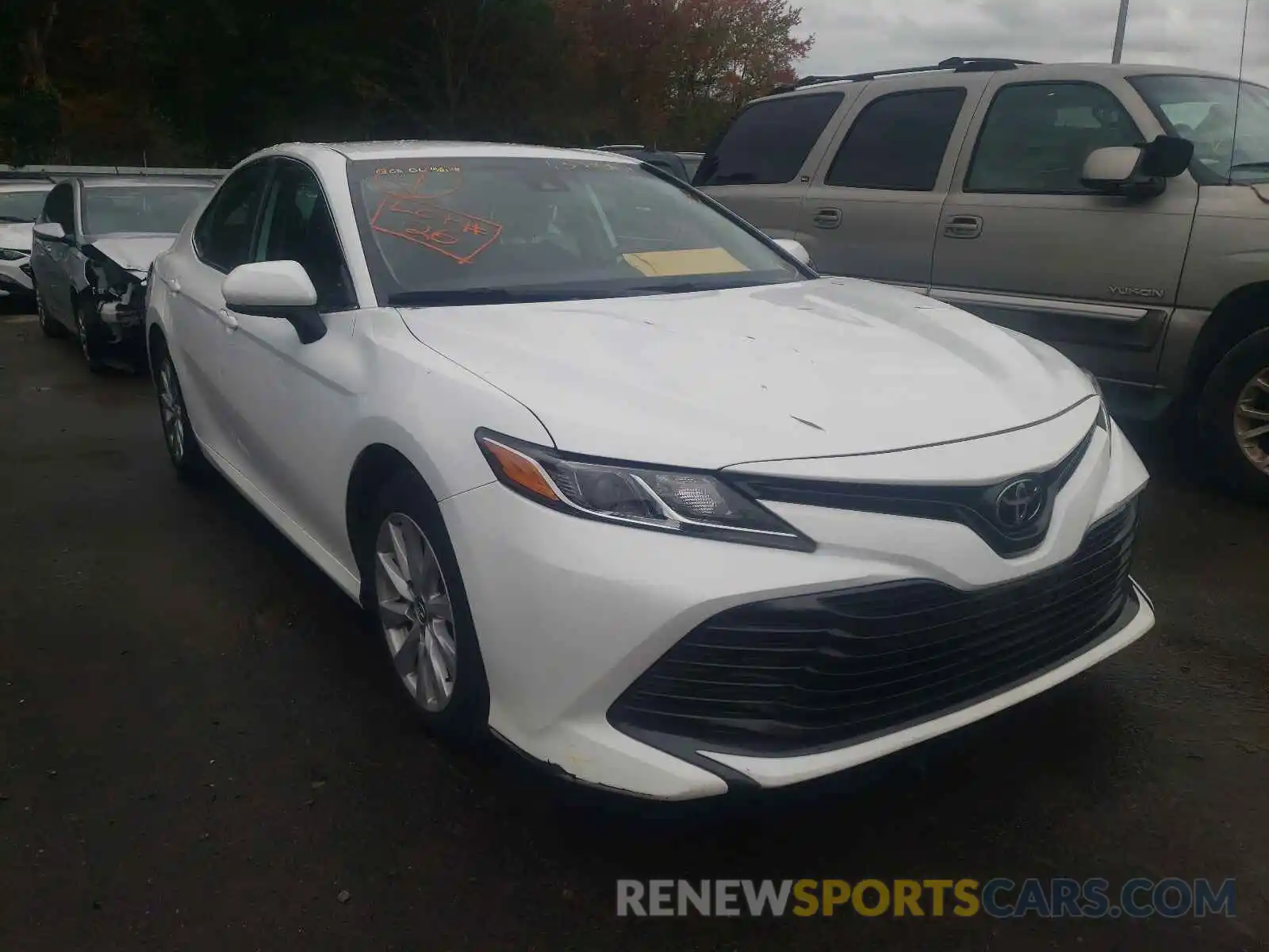 1 Photograph of a damaged car 4T1B11HK2KU266502 TOYOTA CAMRY 2019