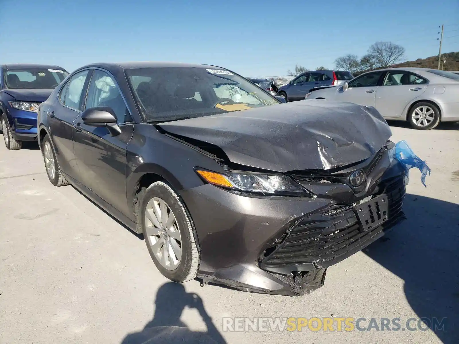 1 Photograph of a damaged car 4T1B11HK2KU268007 TOYOTA CAMRY 2019