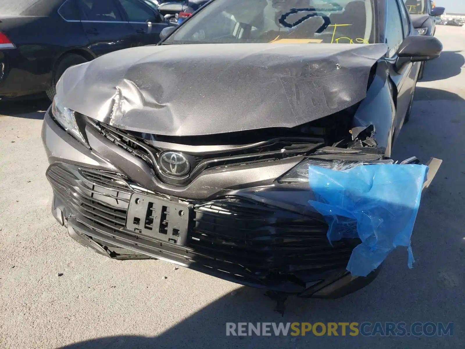 9 Photograph of a damaged car 4T1B11HK2KU268007 TOYOTA CAMRY 2019