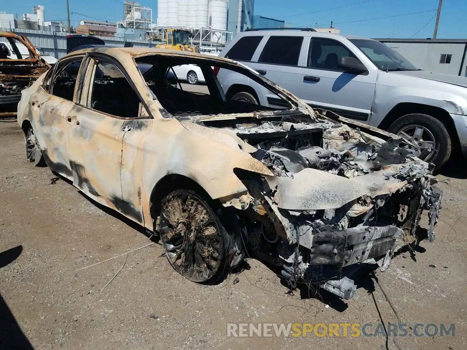 1 Photograph of a damaged car 4T1B11HK2KU269299 TOYOTA CAMRY 2019