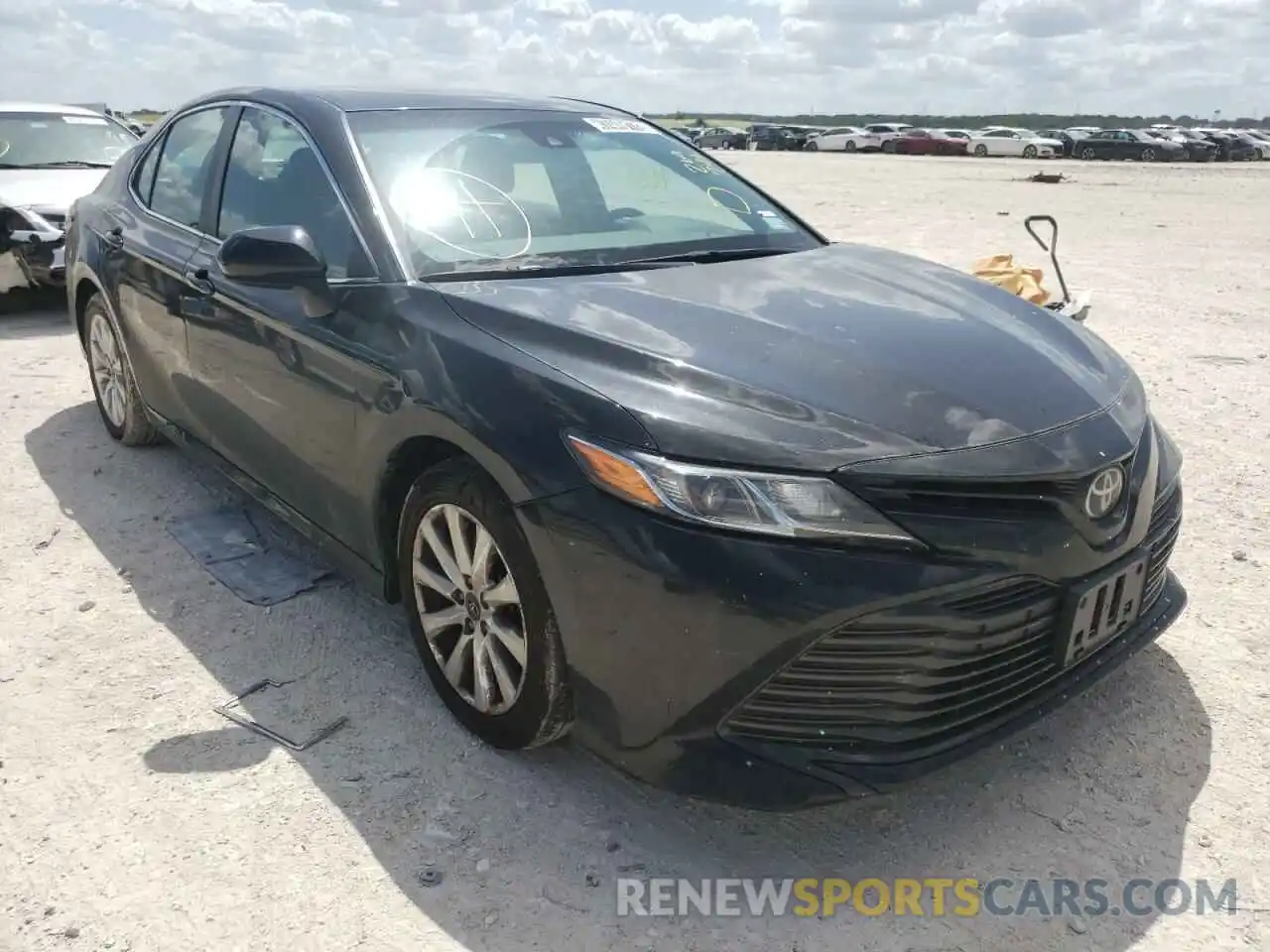 1 Photograph of a damaged car 4T1B11HK2KU269741 TOYOTA CAMRY 2019