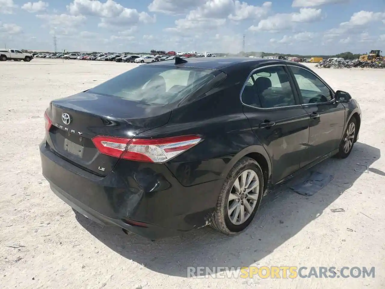 4 Photograph of a damaged car 4T1B11HK2KU269741 TOYOTA CAMRY 2019