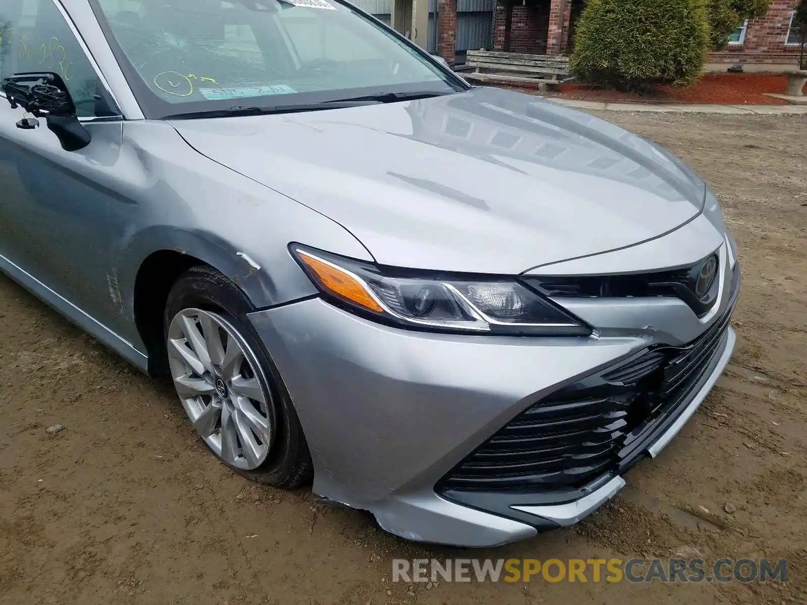 9 Photograph of a damaged car 4T1B11HK2KU269786 TOYOTA CAMRY 2019